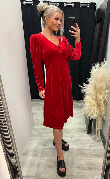Cassandra dress 5 - chili pepper