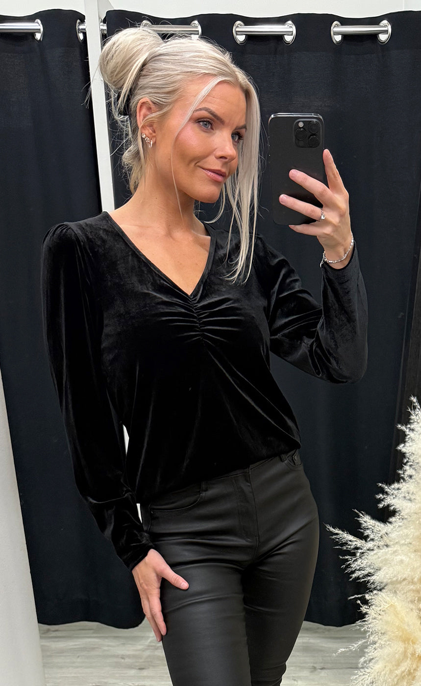 Cassandra blouse 2 - black