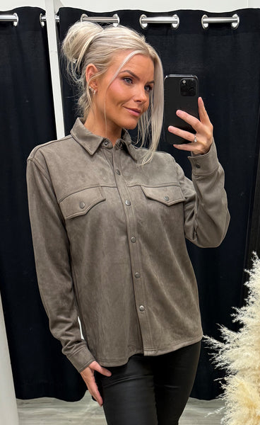 Suella shirt 1 - falcon