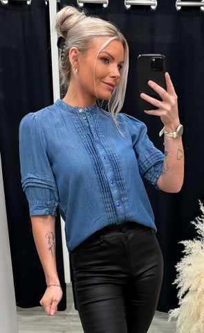Gaja SS blouse - medium blue denim