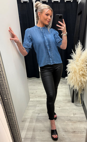 Gaja SS blouse - medium blue denim
