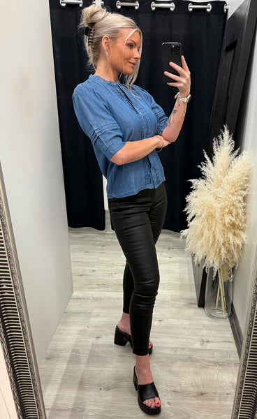 Gaja SS blouse - medium blue denim