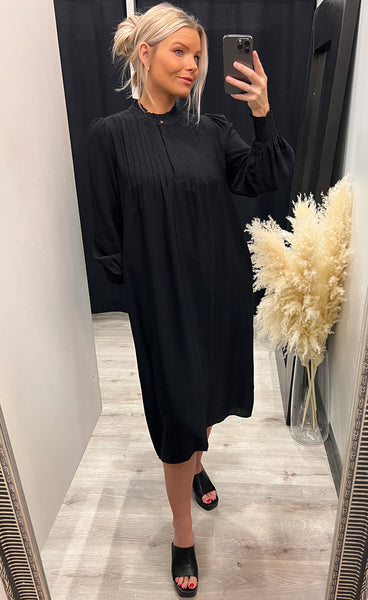 Tricia dress - black