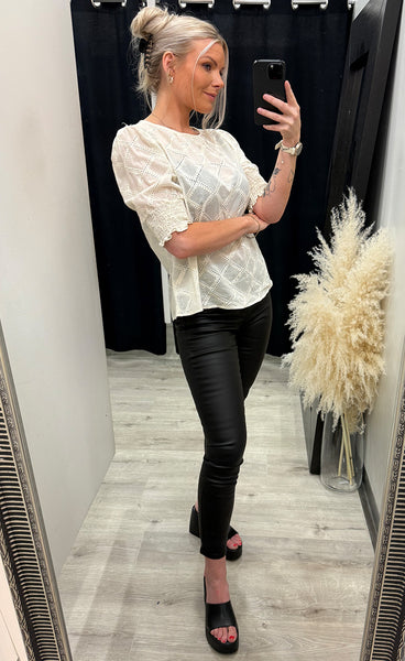 Bama blouse 1 - whisper white