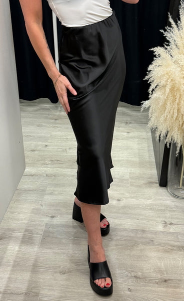 Sofia satin skirt - black