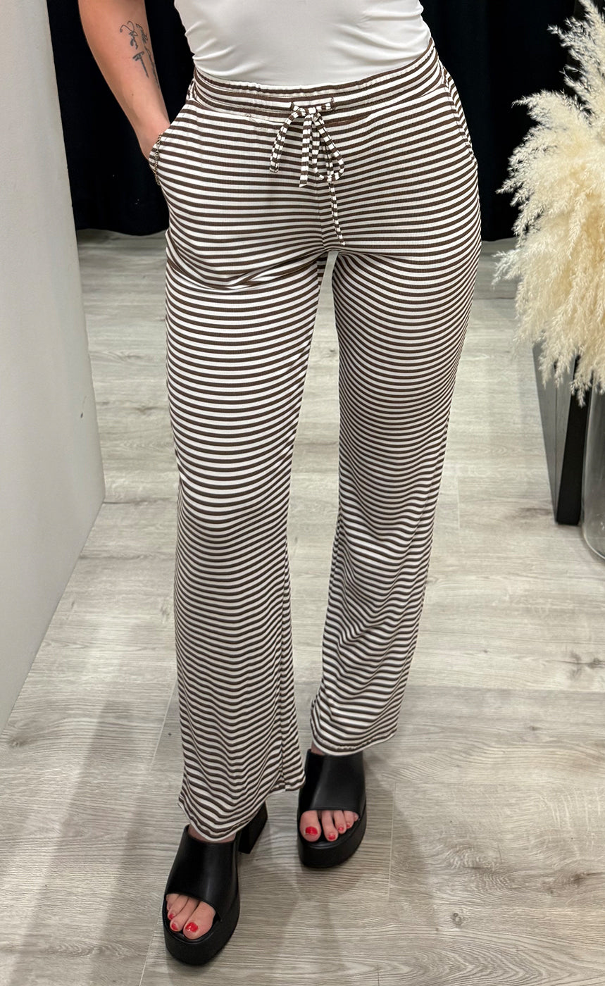 Natalia straight pants - brown creme striped