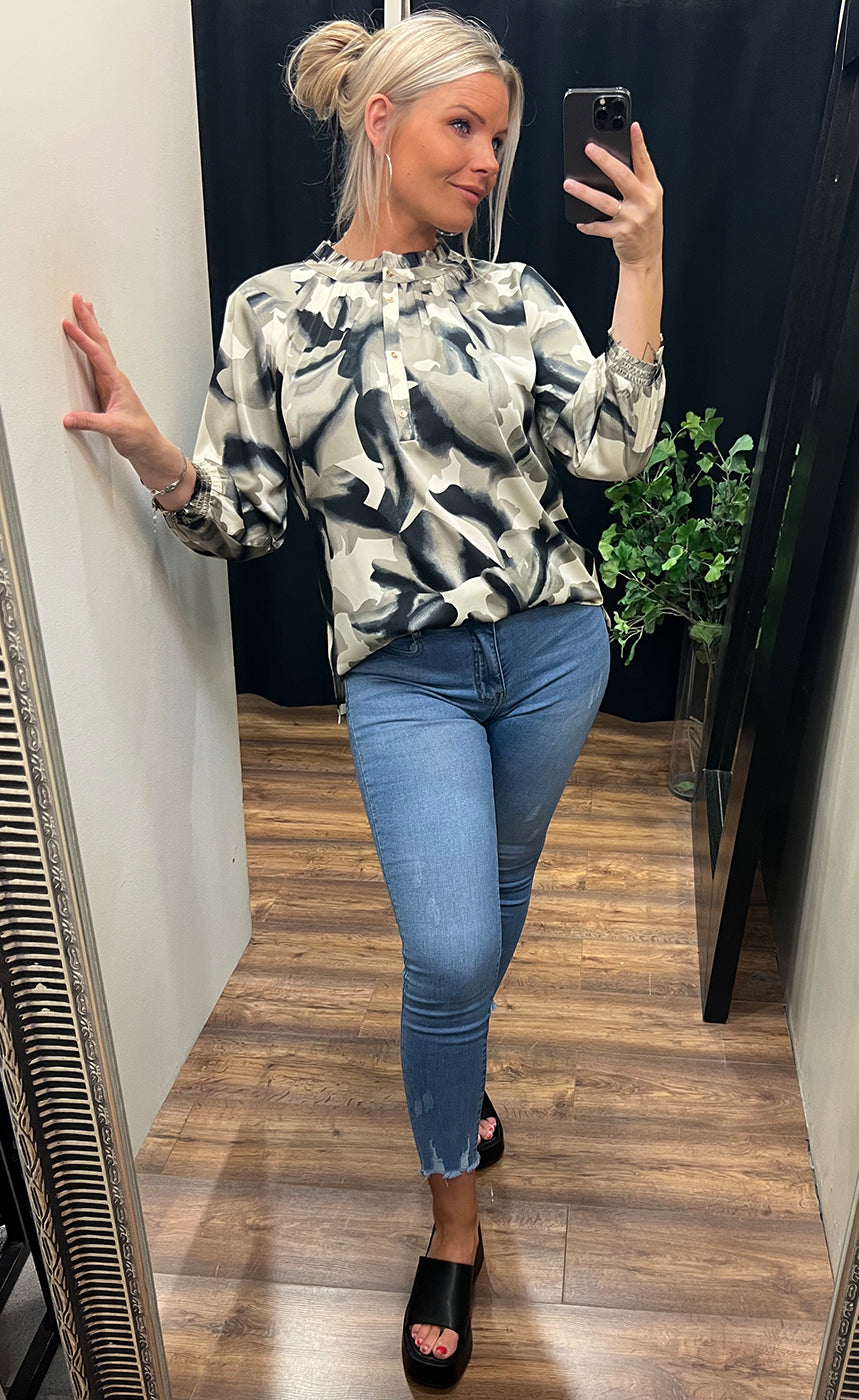 Agnes blouse - off white