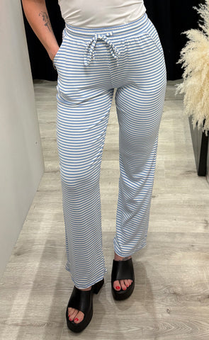Natalia straight pants - light blue white stripe