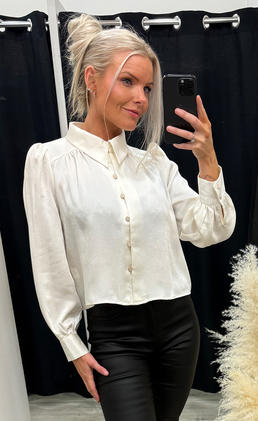 Juliet satin blouse 357 - off white