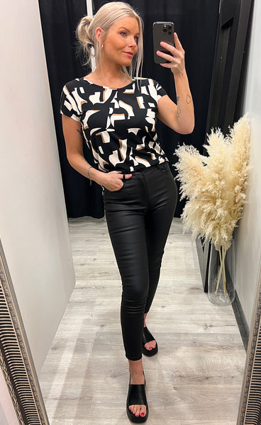 Flora tee 2 - black mix