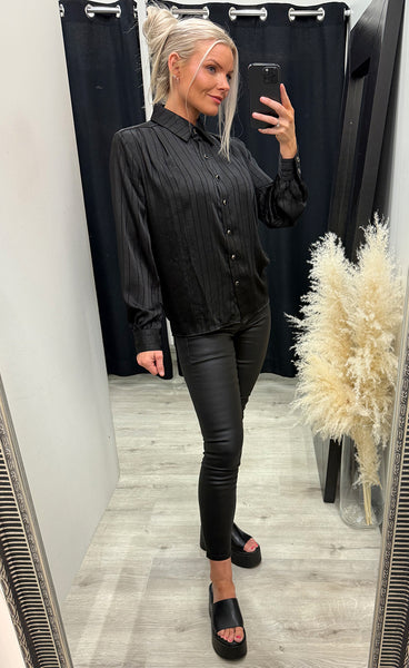 Nora satin shirt 370 - black