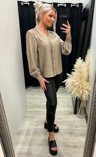 Kaia frill shirt - roasted cashew