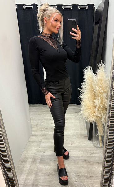 Lace top 8522 - black