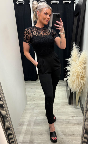 Betty samfestingur - black/black