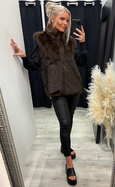 Loðvesti 121 - choco