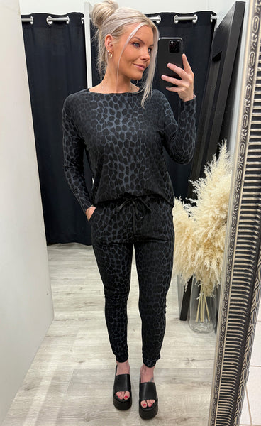 Alma top - dark grey leo