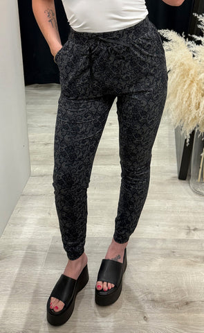 Alma pants - black lace
