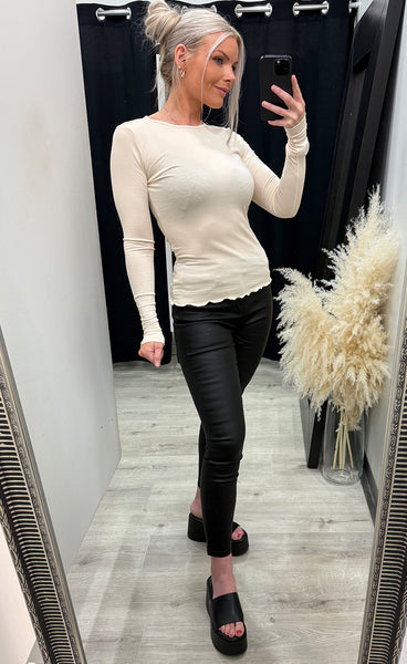 Natalia round top - ivory