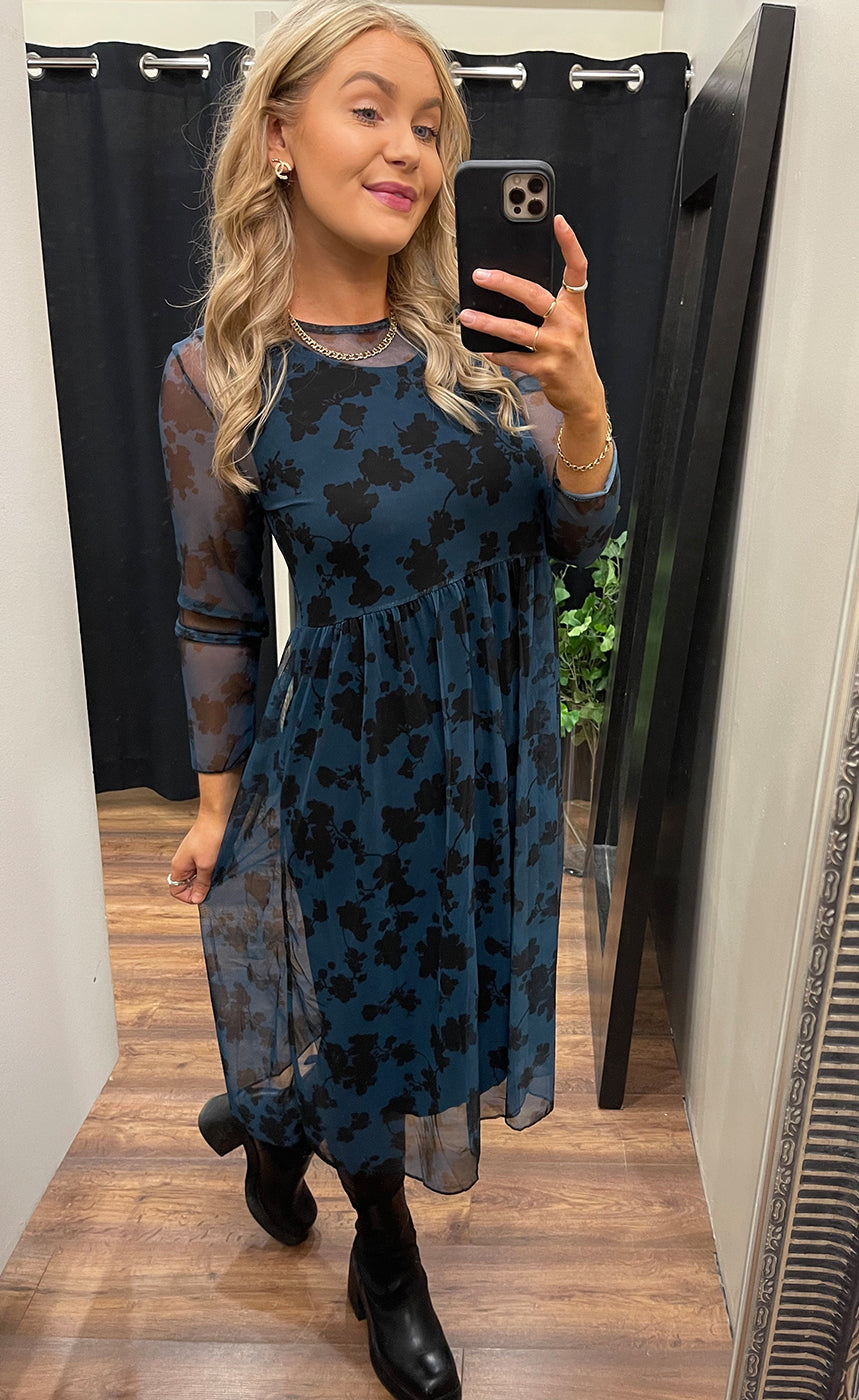 Zoe kjóll - blooming/marina