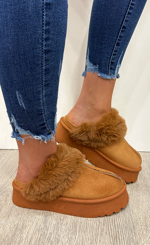 Fluffy inniskór 235 - camel