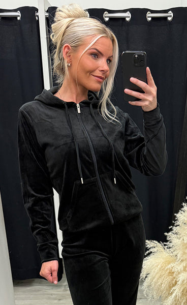 Mitza velour hettupeysa - black