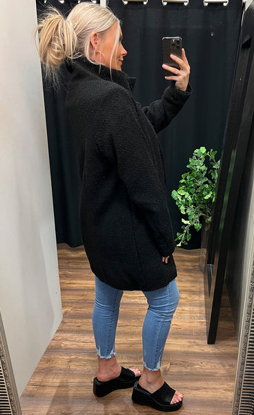 Abril jacket PLUS - black