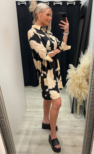 LOVE441-36 - black/flower