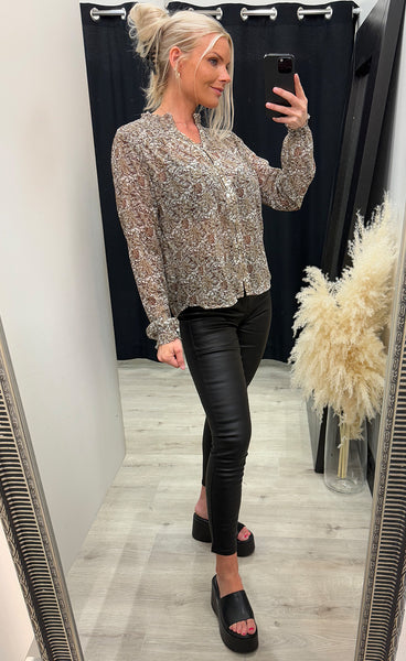 Saga shirt - brown flower