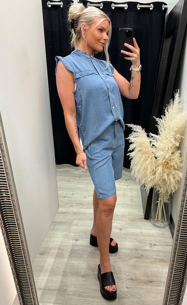 Beverly top - light blue denim
