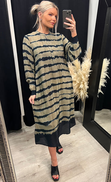 Caroline dress - army