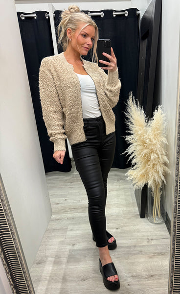 RED BUTTON Bomber knit boucle - latte