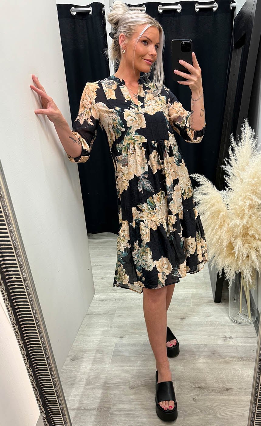 LOVE958-9 - black/flower