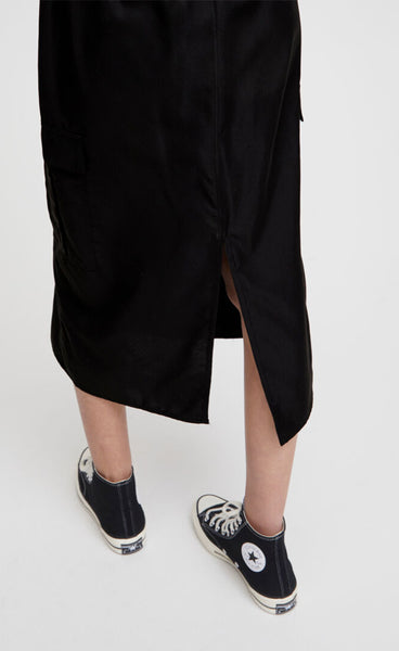 Kecia cargo skirt - black