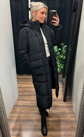 Cabrini puffer jacket - black