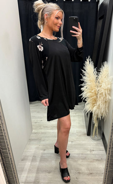 Asta teygjukjóll - black/floral