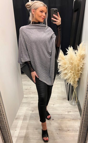 Rhinestone poncho - grey