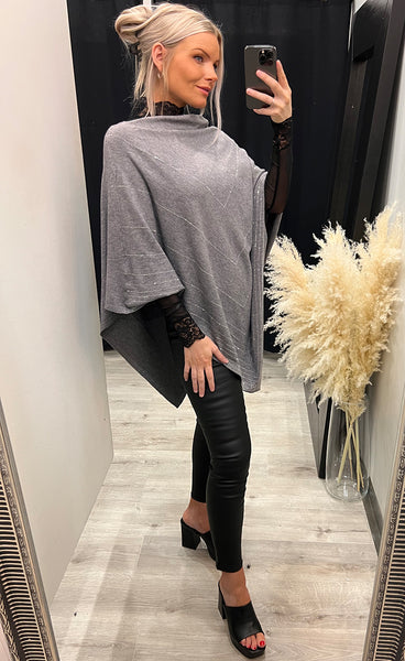 Rhinestone poncho - grey
