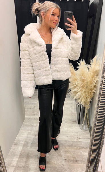 Charlie loðjakki - white