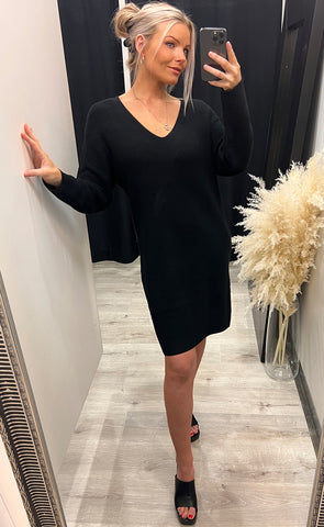 Marthea v dress - black