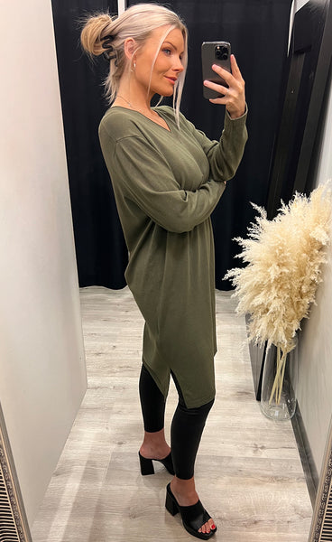 Akita knit dress - olive