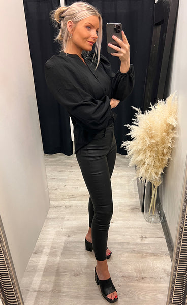 Varia blouse - black