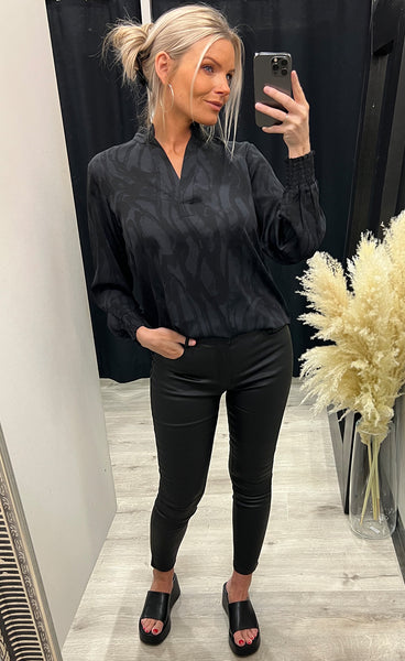 Hillary blouse - black