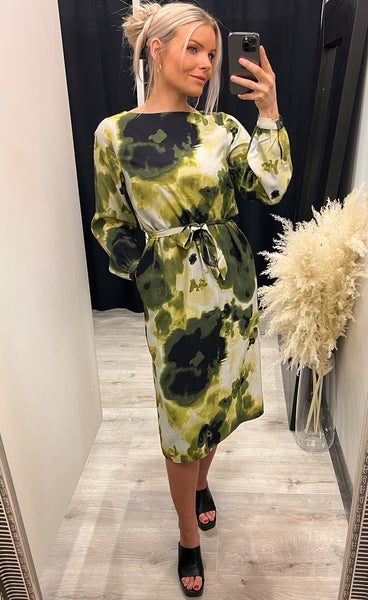 Daniella dress - willow flower