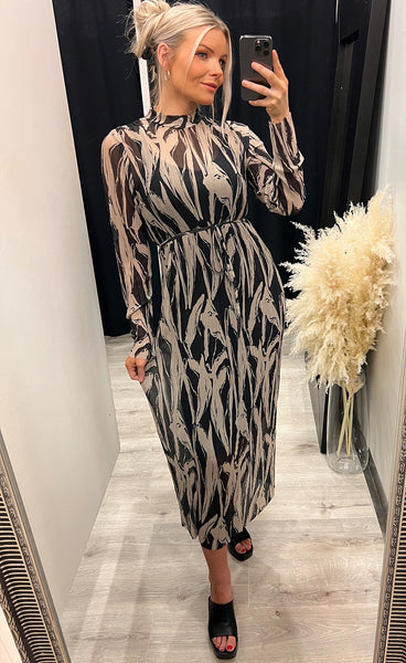 Janiella dress - coat stroke