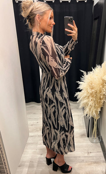 Janiella dress - coat stroke