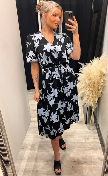 Irida v-neck dress - blue flower