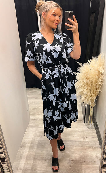 Irida v-neck dress - blue flower