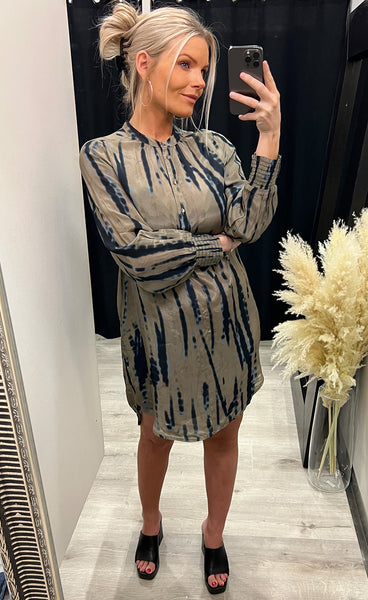 Tabitta dress - army