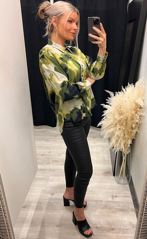 Agnes blouse - green tie dye