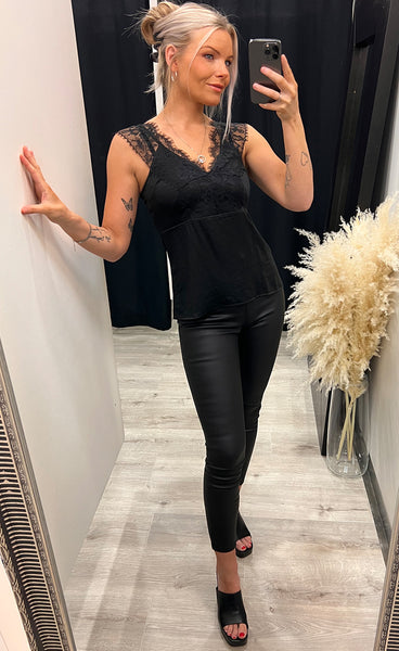 Adienna maluca top - black